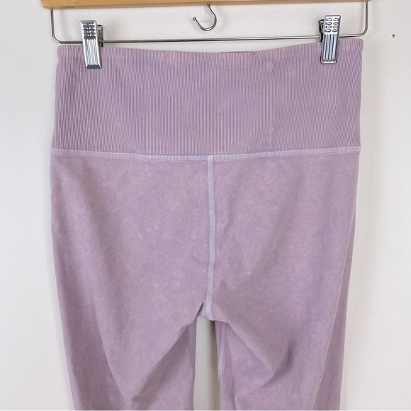 Lululemon Wunder Under Crop 23" *Ribbed
Washed Antoinette - Picture 3 of 8